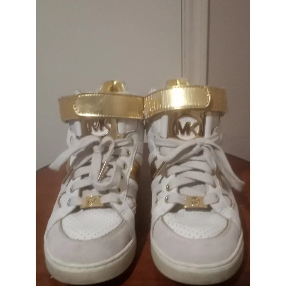 Women Michael Kors Athletic Tennis Shoes hightop logo SZ 7.5M Gold/white Leather - Picture 6 of 14